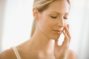 3 Cosmetic Treatments for Acne and Scars